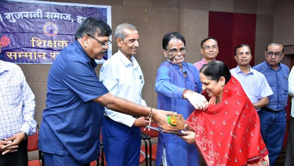 Retired Teachers Honor